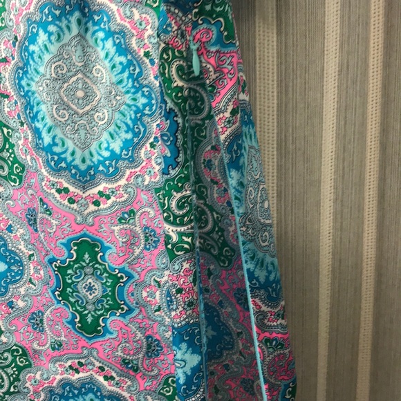 Paisley silk feel top with criss cross back detail - Picture 7 of 8